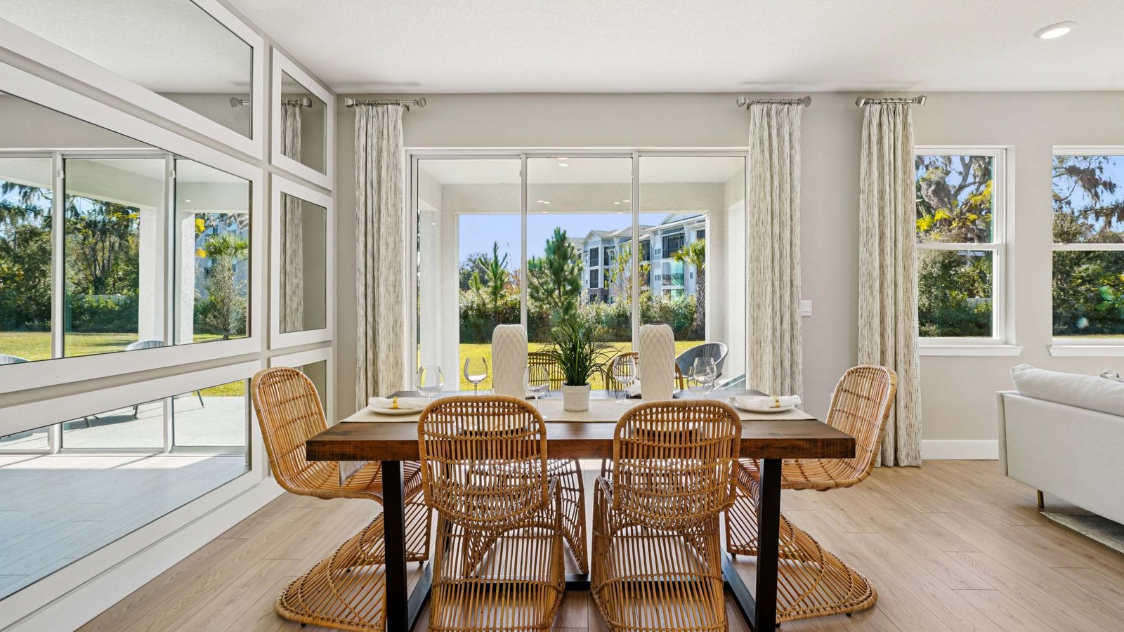 Coral plan — new D.R. Horton home in Sandal Key