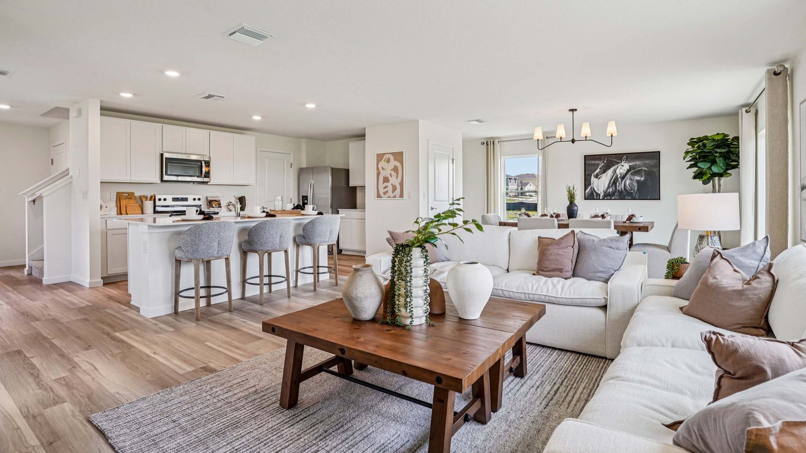 Elston plan — new D.R. Horton home in Tartan Farms