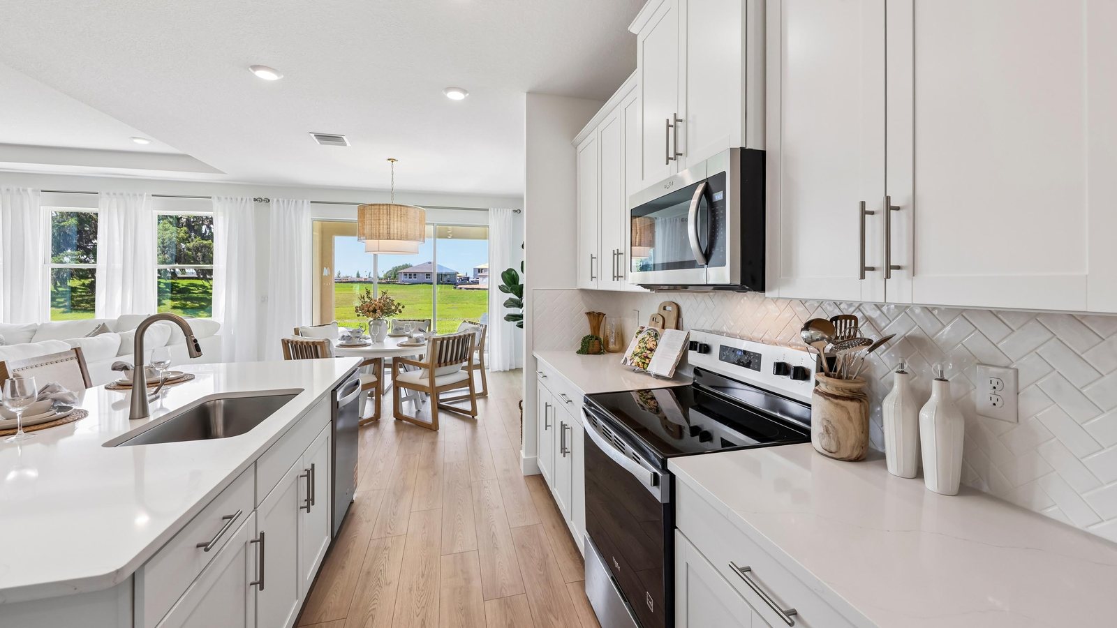 Holden plan — new D.R. Horton home in Tartan Farms