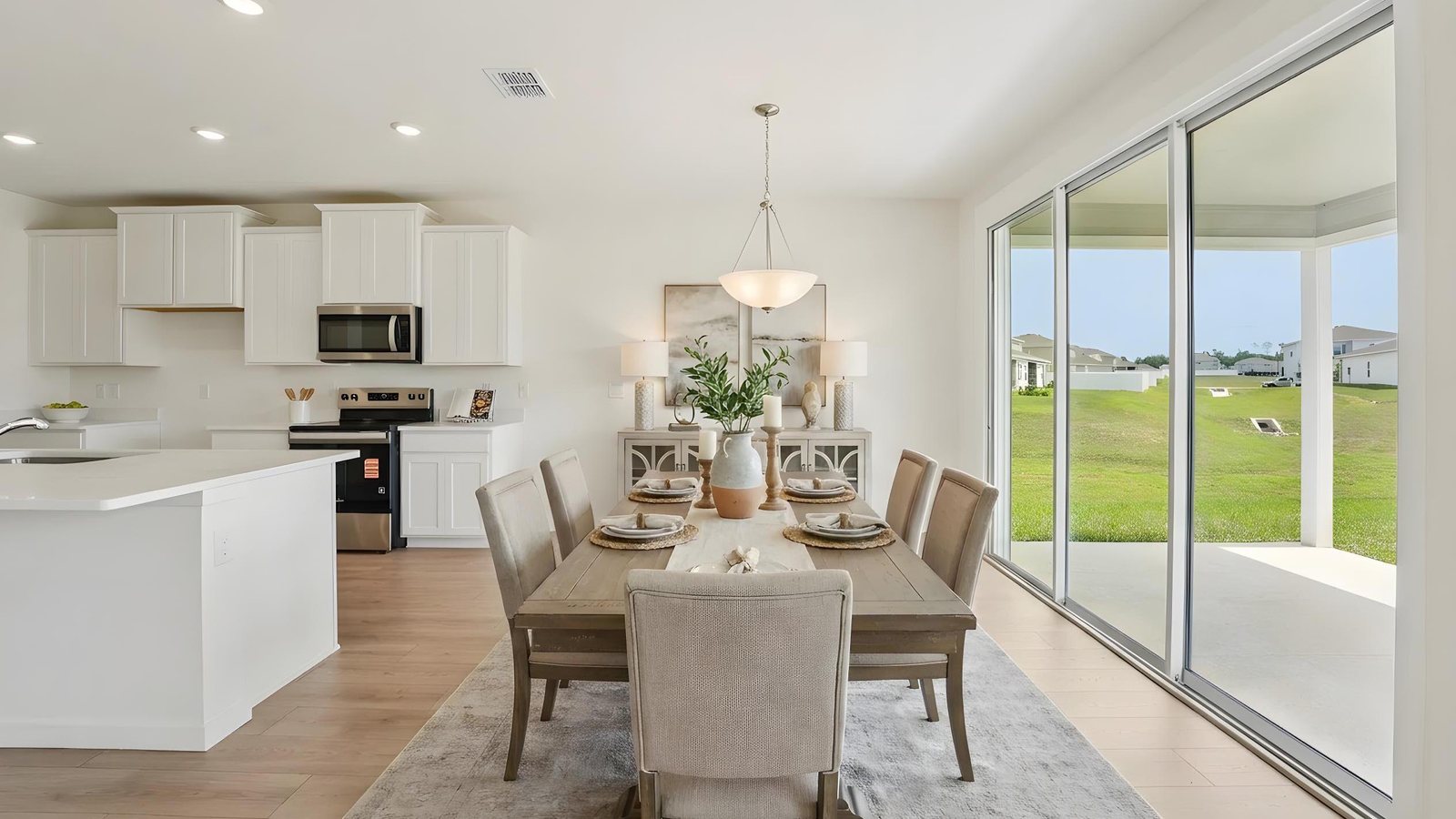 Hemingway plan — new D.R. Horton home in Briarwood