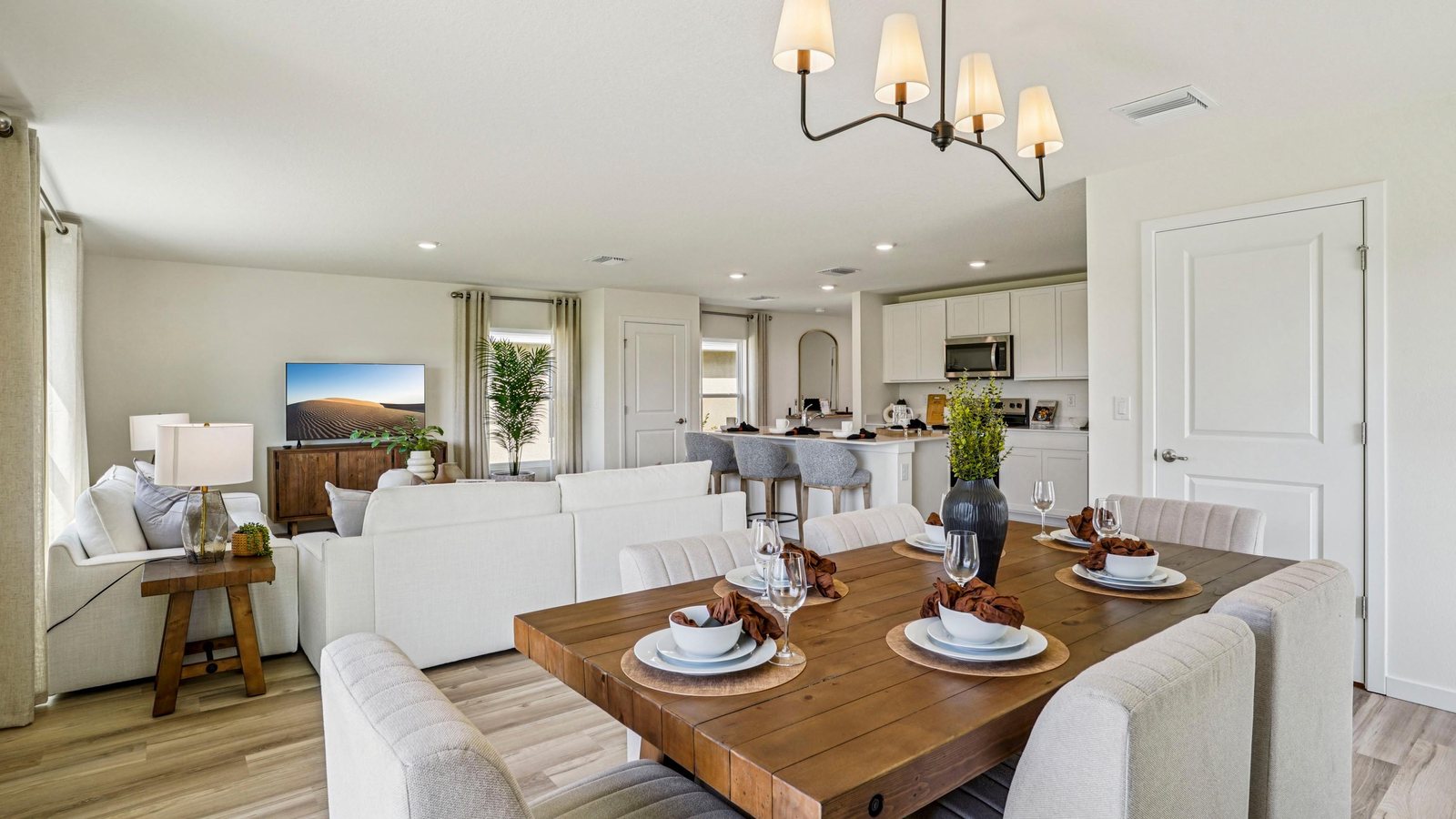 Elston plan — new D.R. Horton home in Emerson Pointe