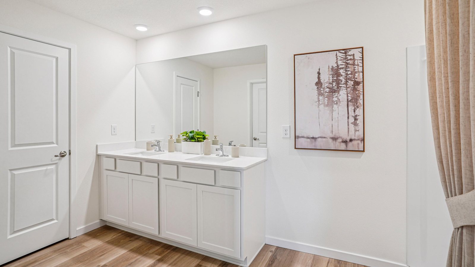 Elston plan — new D.R. Horton home in Twisted Oaks