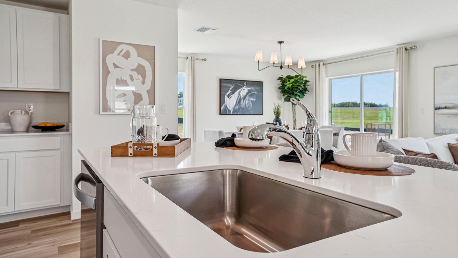 Elston plan — new D.R. Horton home in Tartan Farms