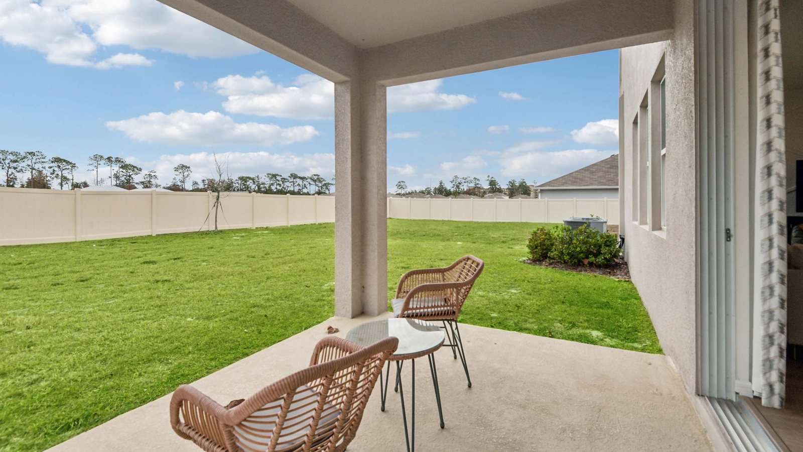 Coral plan — new D.R. Horton home in Waterford