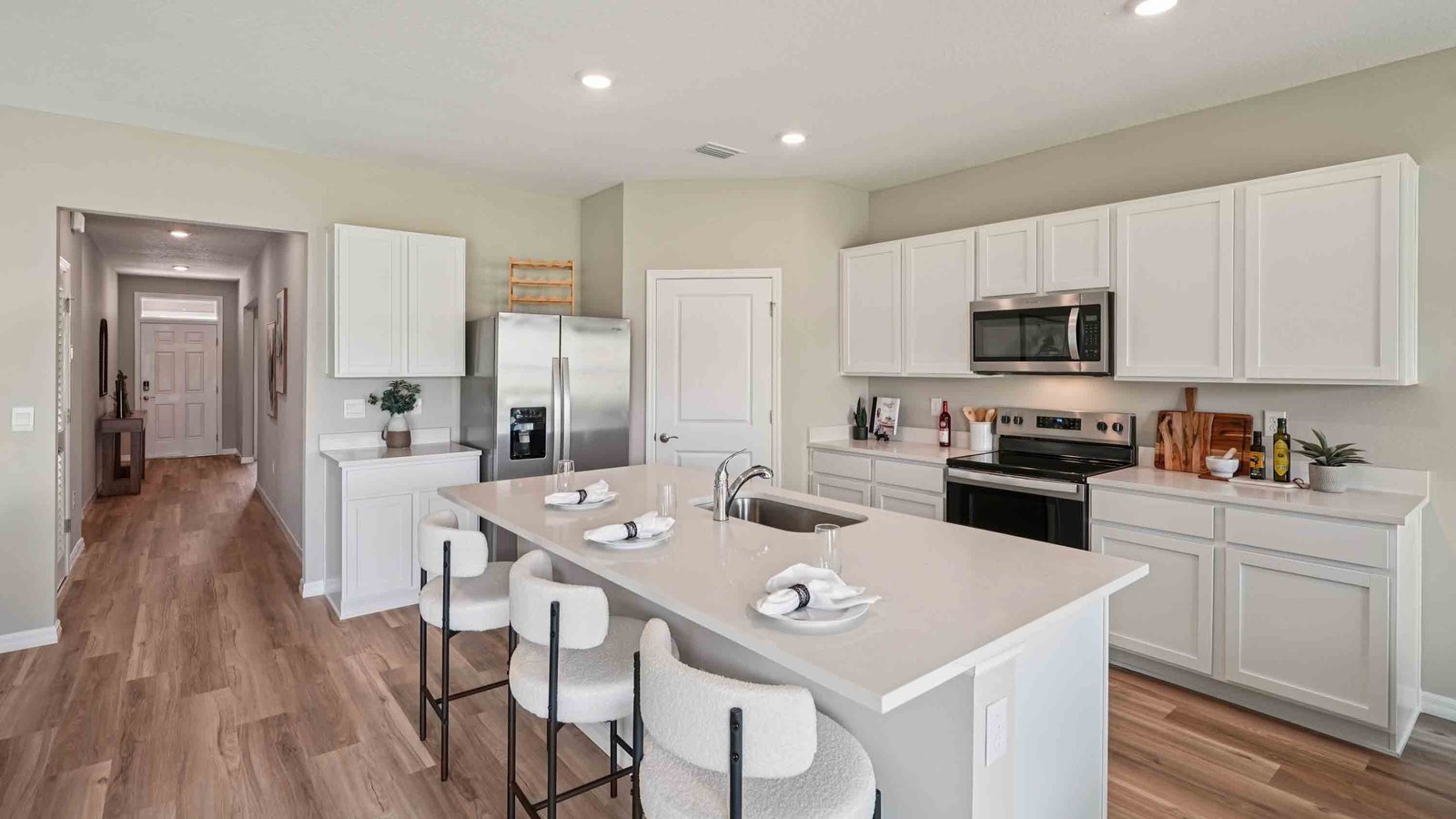 Madison plan — new D.R. Horton home in Oaks Preserve