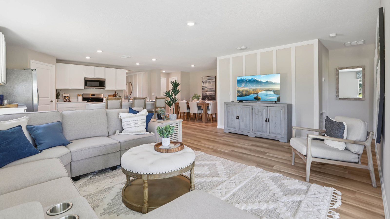 Lakeside plan — new D.R. Horton home in McGinley Landing
