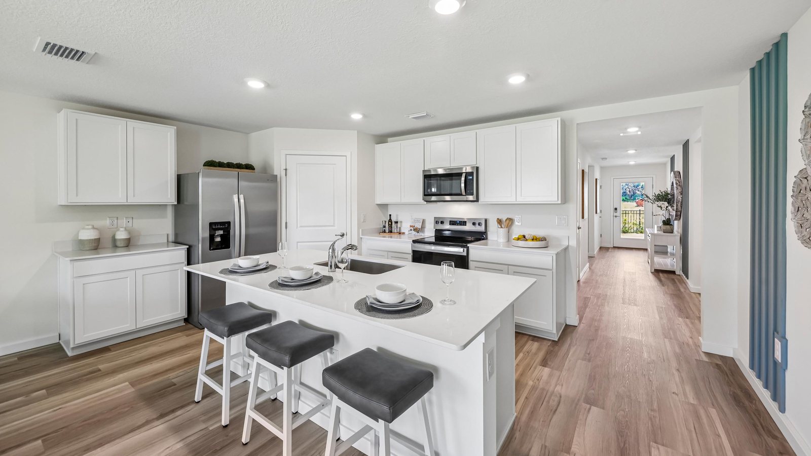 Cali plan — new D.R. Horton home in Sandal Key