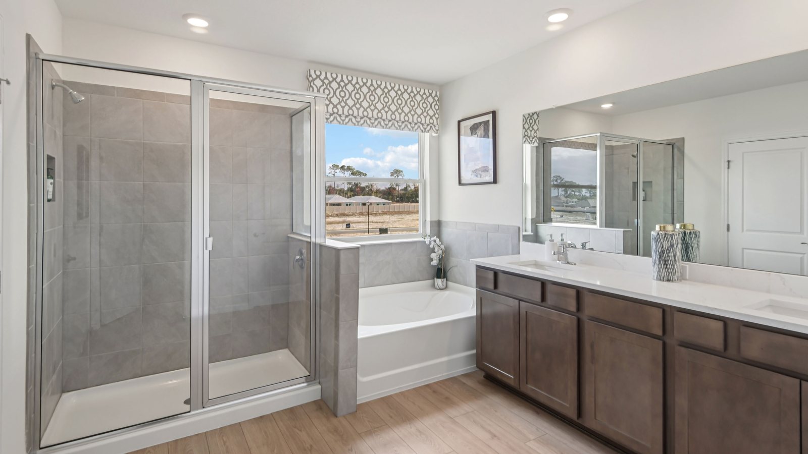 Coral plan — new D.R. Horton home in Oaks Preserve