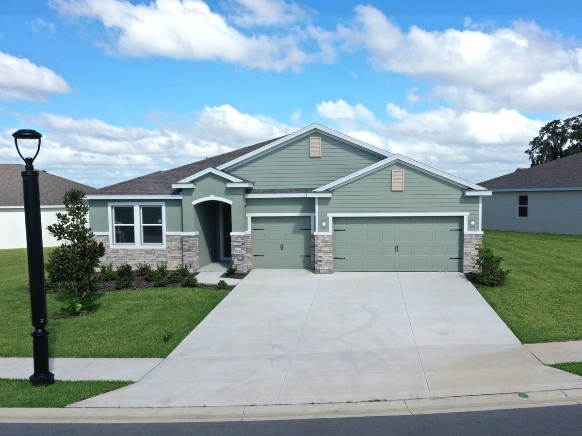 Camden plan exterior — new homes